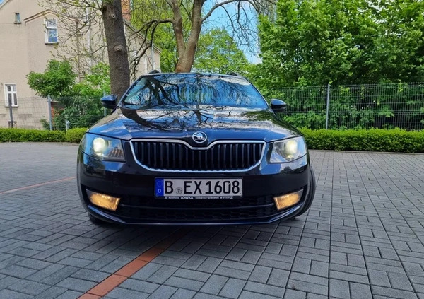 Skoda Octavia cena 44999 przebieg: 166000, rok produkcji 2016 z Żary małe 301